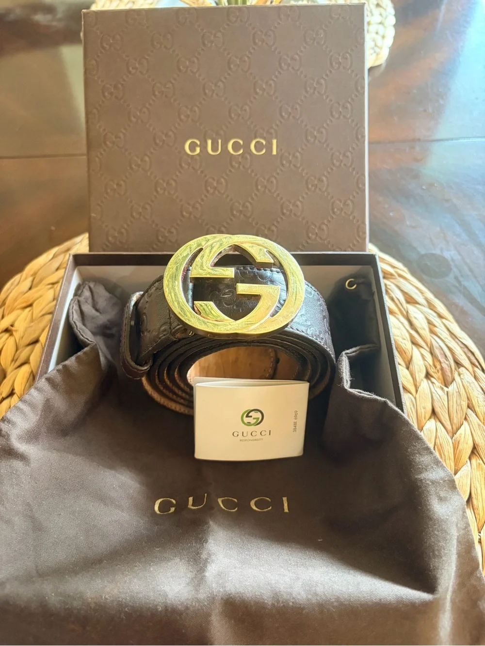 Gucci Brown Leather Belt with Gold GG Buckle w/COA, Gucci box & Gucci dust bag